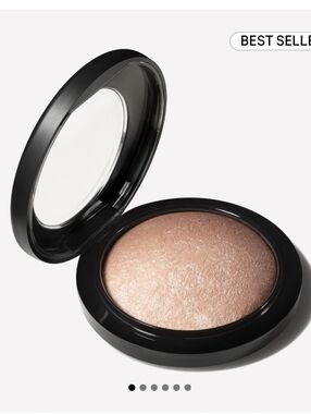 NIB Mac Mineralize Skinfinsh - Soft & Gentle